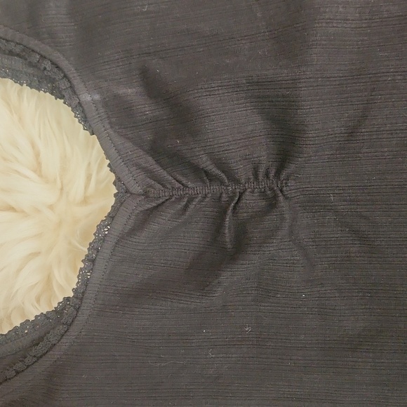 Old Navy Lace Trim Ribbed Cropped Black Tank Top - Picture 2 of 4